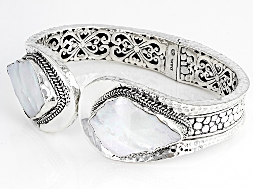 Artisan Collection of Bali™ 30x20mm Kite Shape White Mother-of-Pearl Silver Cuff Bracelet - Size 7.75