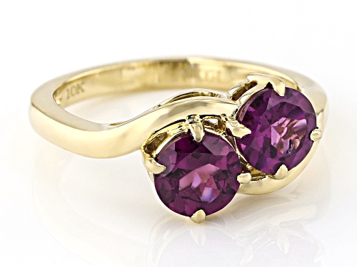 1.87ctw Grape Color Garnet 10k Yellow Gold Ring - Size 8