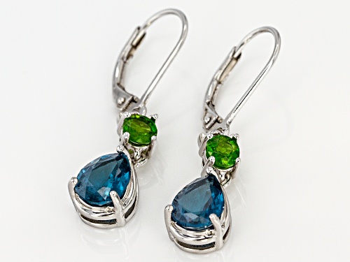 2.00ctw pear shaped kyanite with 0.49ctw chrome diopside sterling silver earrings.