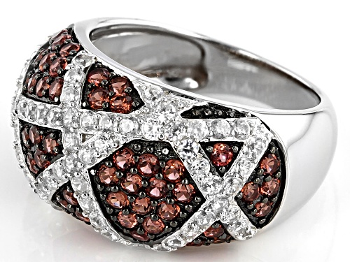 1.36ctw Vermelho Garnet™ And 1.02ctw White Zircon Rhodium Over Sterling Silver Band Ring - Size 6