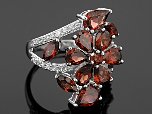5.31ctw Pear Shape And Marquise Vermelho Garnet™ With .61ctw White Zircon Sterling Silver Ring - Size 5
