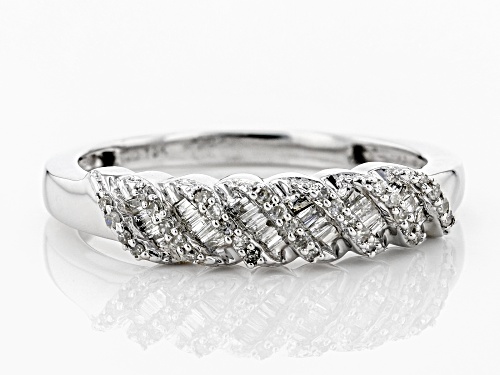 0.20ctw Baguette And Round White Diamond 10k White Gold Ring - Size 8