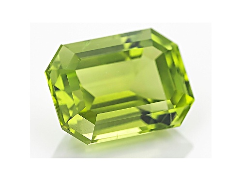 Peridot 11.6x8.6mm Emerald Cut 5.30ct