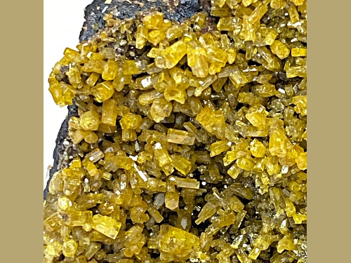 Mimetite 11x10cm Specimen