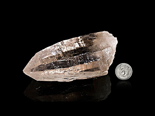 Smoky Quartz Crystal 10.29x2.58cm Mineral Specimen 264.15g