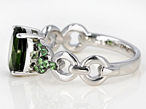 .81ct Oval Chrome Diopside With .15ctw Round Tsavorite Rhodium Over Sterling Silver Ring - Size 9