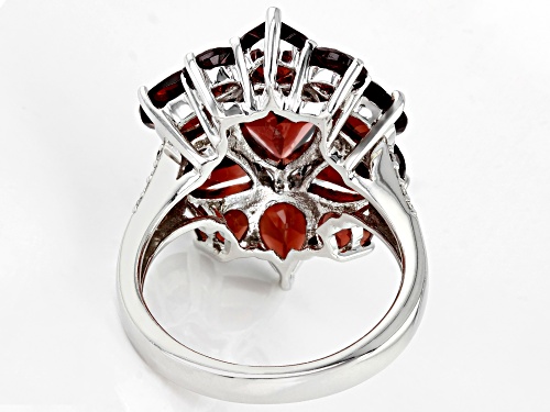 7.51ctw  Vermelho Garnet™ with .21ctw White Zircon Rhodium Over Silver Cluster Ring - Size 7