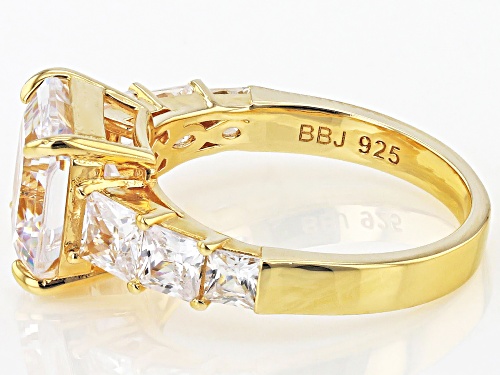 Bella Luce® 10.15ctw White Diamond Simulant Eterno™ Yellow Asscher Cut Gold Ring (6.15ctw DEW) - Size 12