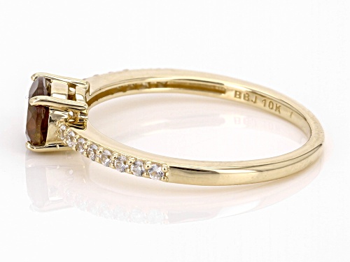 0.60ct Green And Orange Andalusite With 0.12ctw White Zircon 10K Yellow Gold Ring - Size 9