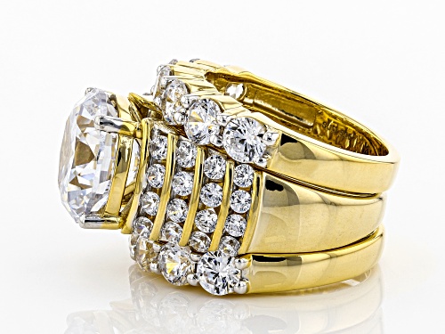 Charles Winston for Bella Luce ® 19.68CTW White Diamond Simulant Eterno ™Yellow Gold Ring With Bands - Size 8