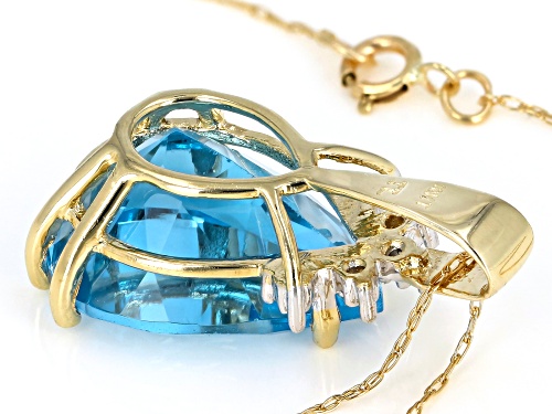 7.00CT PEAR SHAPE SWISS BLUE TOPAZ WITH .02CTW WHITE DIAMOND ACCENT 10K YELLOW GOLD PENDANT, CHAIN
