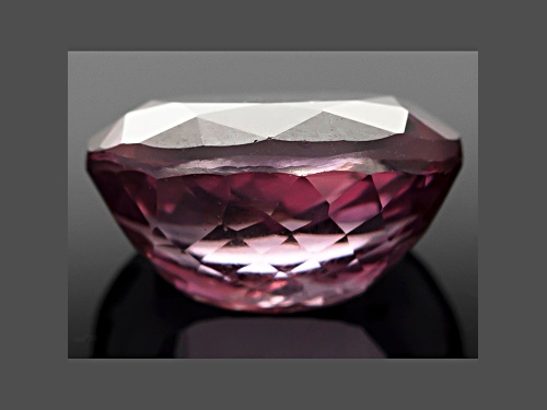 Garnet Color Shift 9.81x7.88x5.58mm Oval 3.81ct