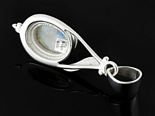 Artisan Gem Collection Of India, Oval Rainbow Moonstone Sterling Silver Pendant