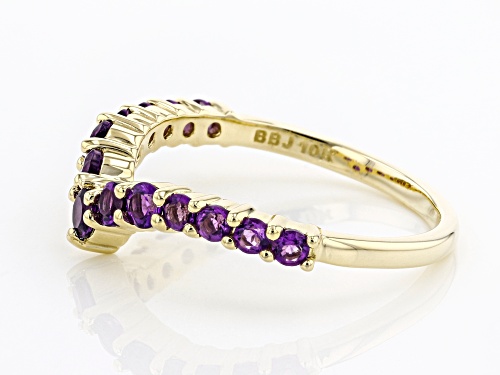 .60ctw Round African Amethyst 10k Yellow Gold Chevron Band Ring - Size 8
