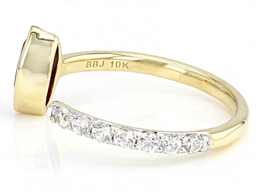 0.55ct Marquise Red Garnet With 0.38ctw Round White Zircon 10k Yellow Gold Ring - Size 7