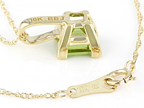 0.95ct Peridot 10k Yellow Gold Solitaire Pendant With Chain