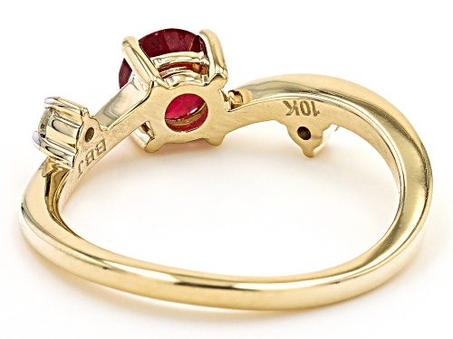 0.55ctw Vermelho Garnet™ And 0.06ctw White Diamond 10K Yellow Gold Ring - Size 8