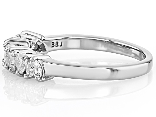 MOISSANITE FIRE® .63CTW DEW HEART PLATINEVE® BAND RING - Size 6