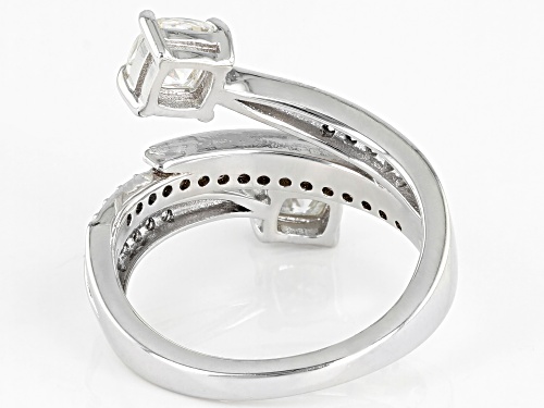 MOISSANITE FIRE(R) 1.46CTW DEW CUSHION CUT AND ROUND PLATINEVE(R) RING - Size 5