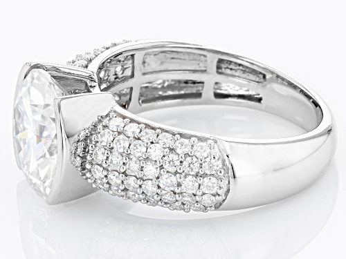 MOISSANITE FIRE(R) 4.34CTW DEW ROUND PLATINEVE(R) RING - Size 8