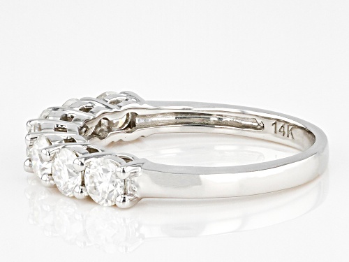 MOISSANITE FIRE(R) 1.12CTW DEW ROUND RHODIUM OVER 14K WHITE GOLD BAND RING - Size 6
