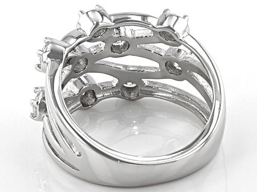 Pre-Owned MOISSANITE FIRE(R) .90CTW DEW ROUND PLATINEVE(R) RING - Size 5
