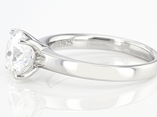 Pre-Owned MOISSANITE FIRE(R) 2.20CT DEW ROUND PORTUGUESE CUT PLATINEVE(R) SOLITAIRE RING - Size 7