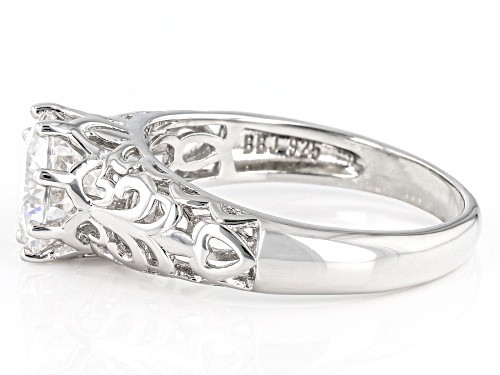 Pre-Owned MOISSANITE FIRE(R) 2.17CT DEW ROUND INFERNO CUT(TM) PLATINEVE(R) SOLITAIRE RING - Size 11