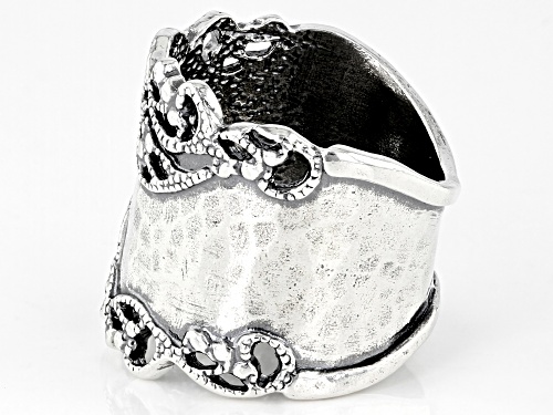 Pre-Owned Artisan Collection of Israel™ Sterling Silver Hammered Wide Band Ring - Size 5