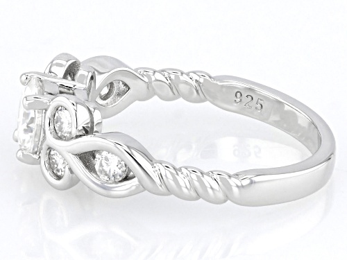 Pre-Owned MOISSANITE FIRE® 1.16CTW DEW ROUND BRILLIANT PLATINEVE® RING - Size 8