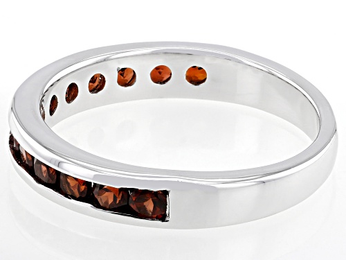 Pre-Owned 1.00ctw Vermelho Garnet™ Rhodium Over Sterling Silver Band Ring - Size 6