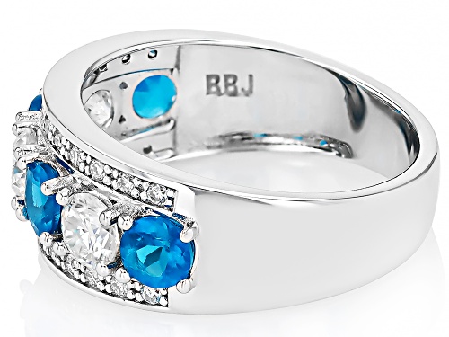 Pre-Owned MOISSANITE FIRE® .95CTW DEW ROUND WITH  ROUND NEON APATITE PLATINEVE® RING - Size 5