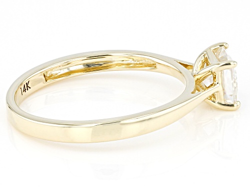 Pre-Owned MOISSANITE FIRE(R) .80CT DEW SQUARE BRILLIANT CUT 14K YELLOW GOLD RING - Size 8