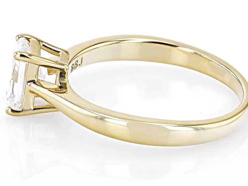Pre-Owned MOISSANITE FIRE(R) 1.20CT DEW RADIANT CUT 14K YELLOW GOLD RING - Size 7