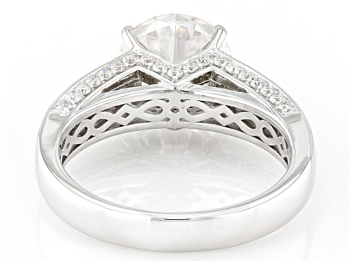 Pre-Owned MOISSANITE FIRE® 3.70CTW DEW ROUND BRILLIANT PLATINEVE® RING - Size 8