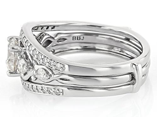 Pre-Owned MOISSANITE FIRE® 1.36CTW DEW ROUND BRILLIANT PLATINEVE® RING WITH GUARD - Size 8