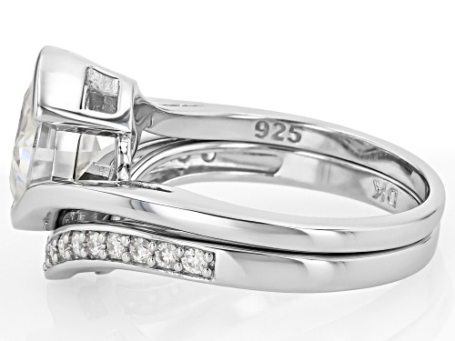 Pre-Owned MOISSANITE FIRE® 2.53CTW DEW ASSCHER CUT AND ROUND BRILLIANT PLATINEVE® RING AND BAND - Size 7