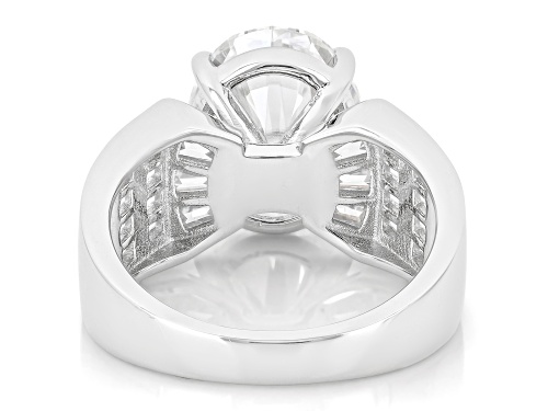 Pre-Owned MOISSANITE FIRE® 6.86CTW DEW OVAL AND BAGUETTTE WITH TAPERED BAGUETTE PLATINEVE® RING - Size 7