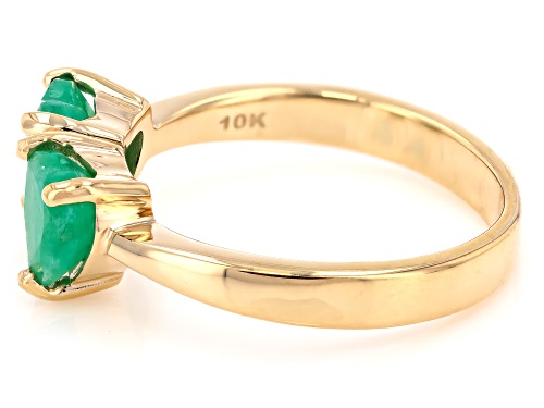 Pre-Owned 1.18ctw Emerald 10K Yellow Gold Ring - Size 7