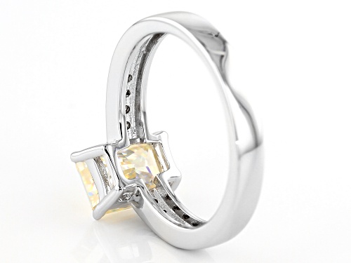 Pre-Owned 2.55ct Strontium Titanate And .09ctw Champagne Diamond Sterling Silver Ring - Size 11