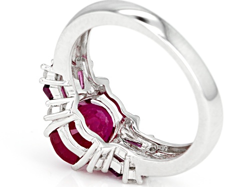 2.55CT OVAL MAHALEO® RUBY WITH .51CTW BAGUETTE RHODOLITE AND .21CTW ROUND WHITE ZIRCON SILVER RING - Size 11