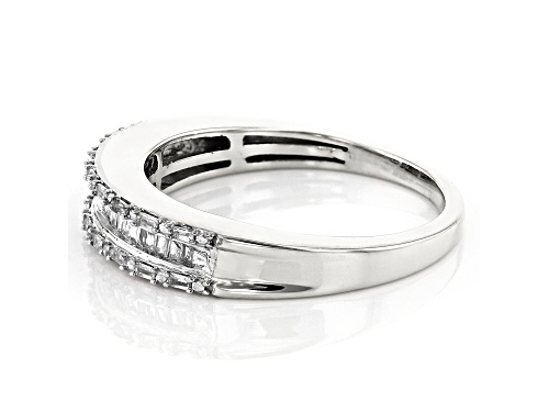 0.25ctw Baguette And Round White Diamond 10k White Gold Band Ring - Size 7