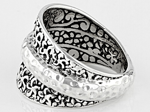 Artisan Collection of Bali™ Sterling Silver Frangipani & Hammered Ring - Size 7