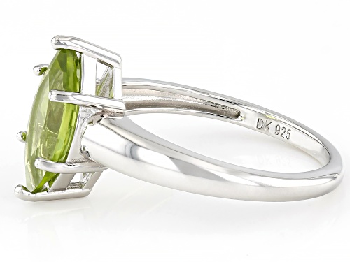 1.70ct Peridot Rhodium Over Sterling Silver Ring - Size 10