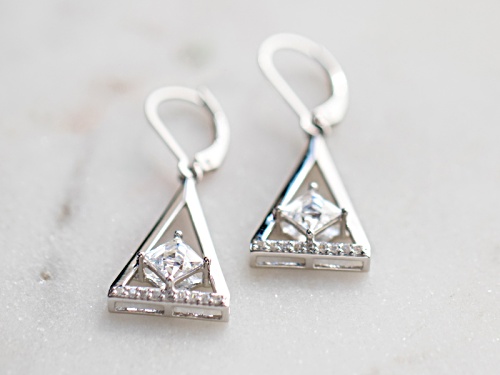 Bella Luce ® 2.59ctw White Diamond Simulant Platineve® Earrings Featuring Tycoon Cut ®(1.60ctw Dew)
