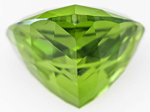 Pakistan Peridot 7.46ct 12.2x12.2mm Trillion