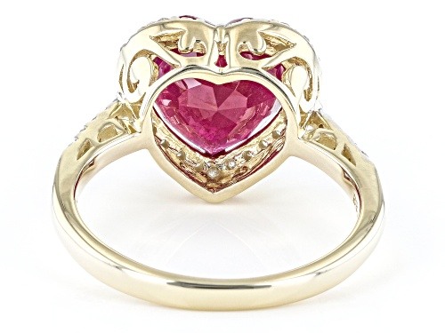 4.51ct Mahaleo Ruby(R) With 0.24ctw Round White Diamond 10k Yellow Gold Heart Ring - Size 9