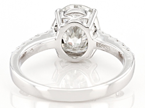 MOISSANITE FIRE(R) 3.20CTW DEW OVAL AND ROUND PLATINEVE(R) ENGAGAEMENT RING - Size 10