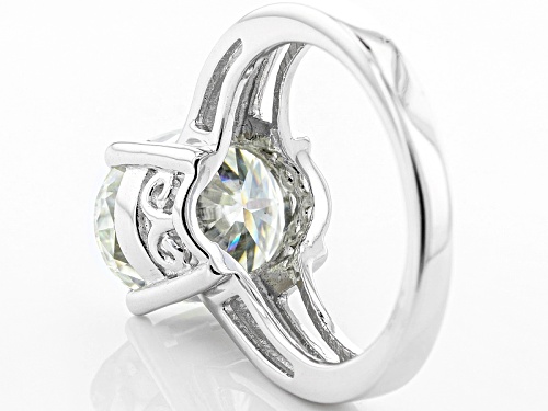 Moissanite Fire® 4.20ct Dew Oval Platineve®Ring - Size 11