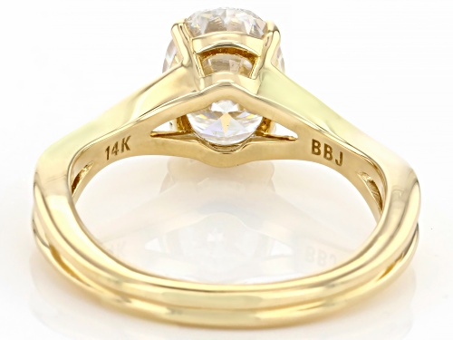 MOISSANITE FIRE(R) 2.10CT DEW OVAL 14K YELLOW GOLD RING - Size 8